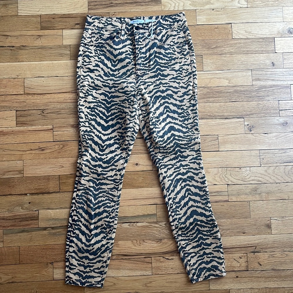 BRAND NEW American Good Waist Ankle Crop Zebra Jeans animal COMFORTABLE!! Sexy!